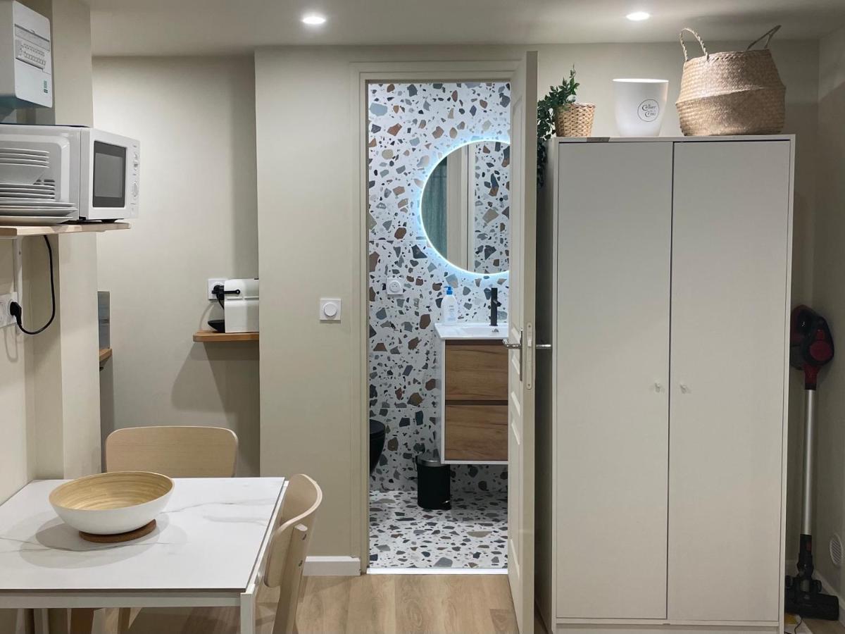 Appartement Palmiers, Coeur De Ville Sur Le Parcours Des Arts Hyères Exterior foto